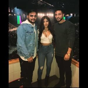 Meet your Posher, Justin